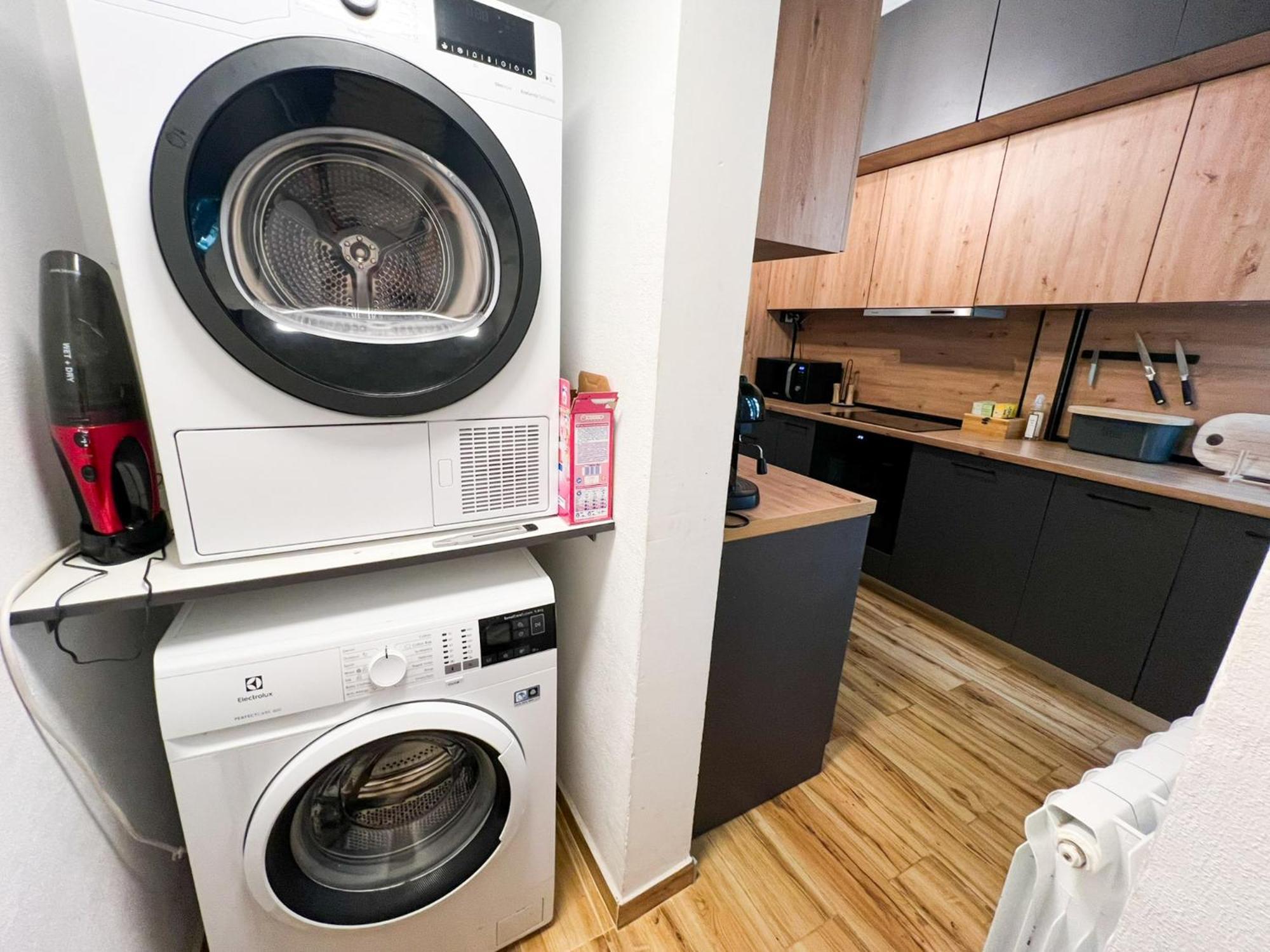 Perfect Long-Term Stay Stylish And Spacious Top Center Next To Vitosha Blvd Sofía Exterior foto